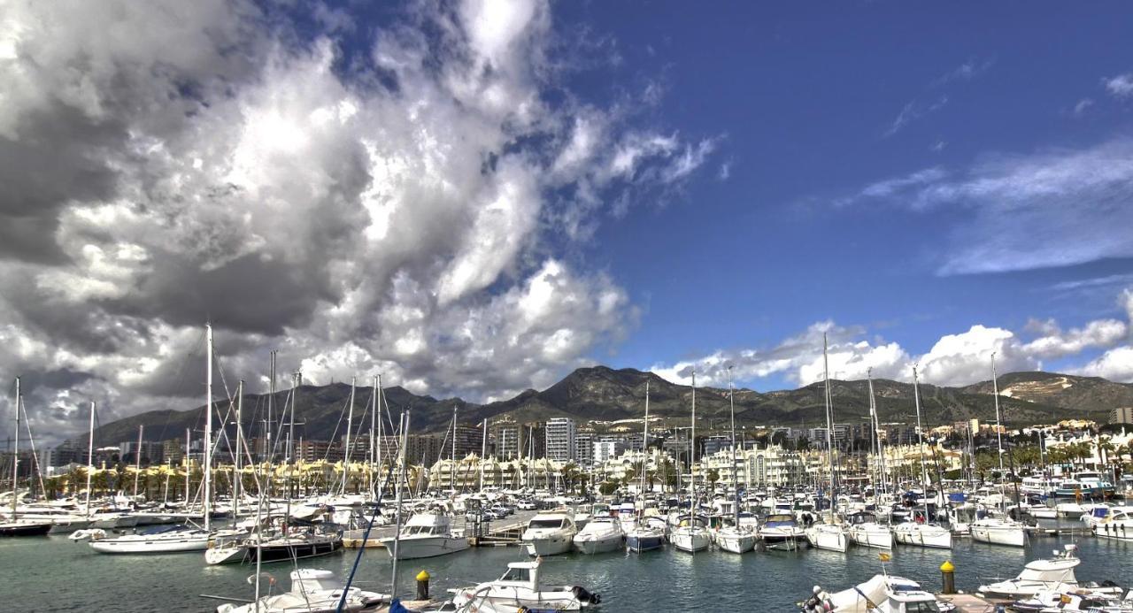 Aguila Sea View Benalmadena Apartman Kültér fotó